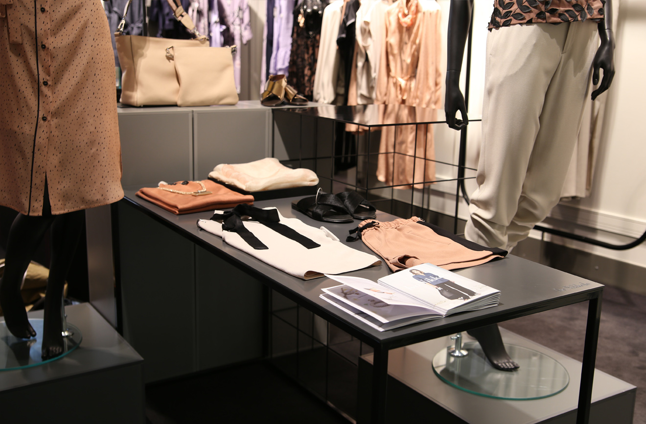 Sticky blog post (Demo)